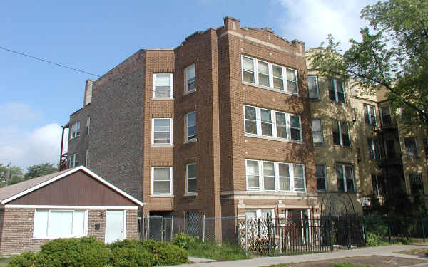 502-504 N Monticello Ave in Chicago, IL - Building Photo