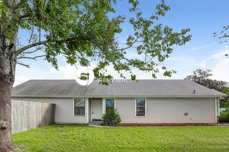 1267 Suffolk Pl in Orange Park, FL - Building Photo - Building Photo