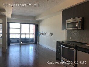 155 St Leger St in Kitchener, ON - Building Photo - Building Photo