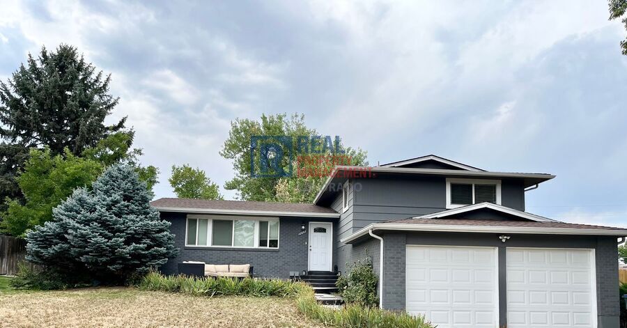10653 Sperry St in Northglenn, CO - Foto de edificio