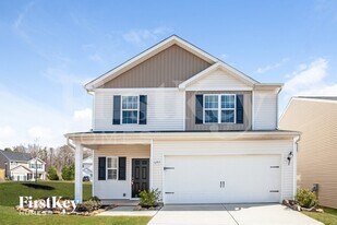 6303 Paw Village Rd in Charlotte, NC - Building Photo