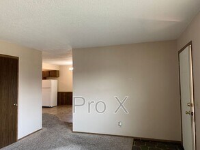 2234 S Arizona Ave in Joplin, MO - Building Photo - Building Photo