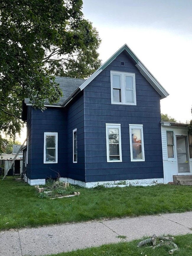property at 1002 8th St S