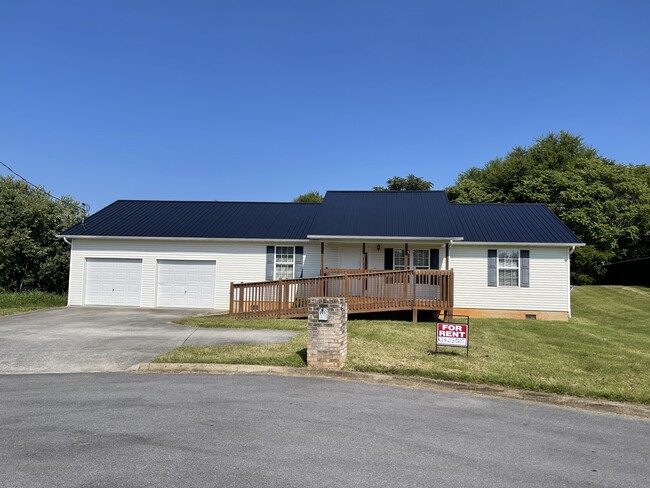 property at 605 Privet Dr