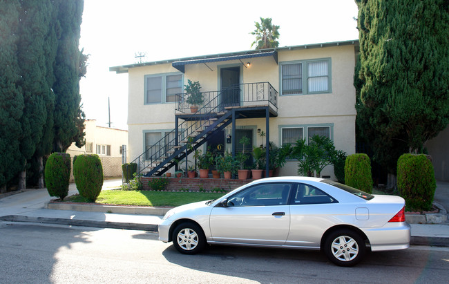 137 Maynard St in Glendale, CA - Building Photo - Building Photo