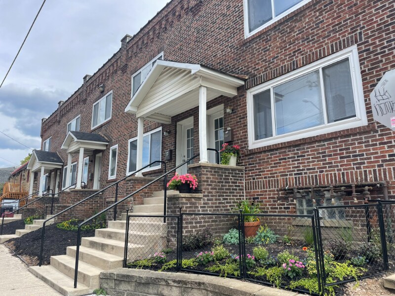 113 E 9th Ave in Columbus, OH - Building Photo