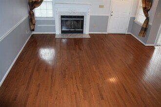 7 Tamarisk Quay in Hampton, VA - Building Photo - Building Photo