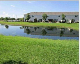 2066 Crystal Bell St in Orlando, FL - Building Photo - Building Photo