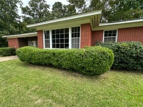 2704 44th Ave in Meridian, MS - Building Photo - Building Photo