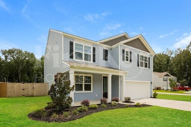817 Neosho Ct in Moncks Corner, SC - Building Photo - Building Photo