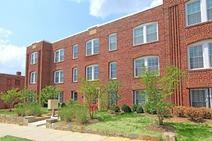 Fairlawn Marshall in Washington, DC - Building Photo