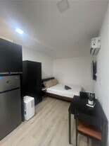 2723 SW 13th St in Miami, FL - Building Photo