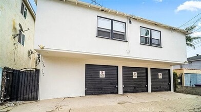 1149 Ximeno Ave in Long Beach, CA - Foto de edificio - Building Photo