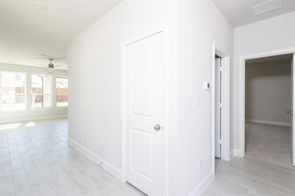 1214 Aruba Ave in Seagoville, TX - Building Photo - Building Photo