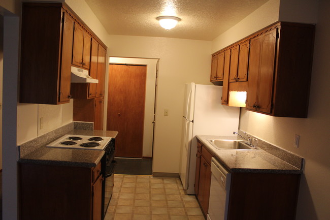 Walnut Terrace in Portland, OR - Building Photo - Building Photo