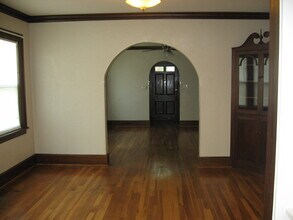 1108 S Cedar St, Unit 1 in Ottawa, KS - Building Photo - Building Photo