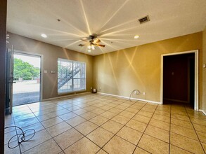 1917 S 14th St in Waco, TX - Foto de edificio - Building Photo