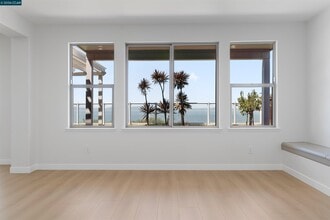 1105 Rock Harbor Point in Hercules, CA - Building Photo - Building Photo