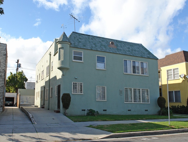 439 N Spaulding Ave in Los Angeles, CA - Building Photo - Building Photo