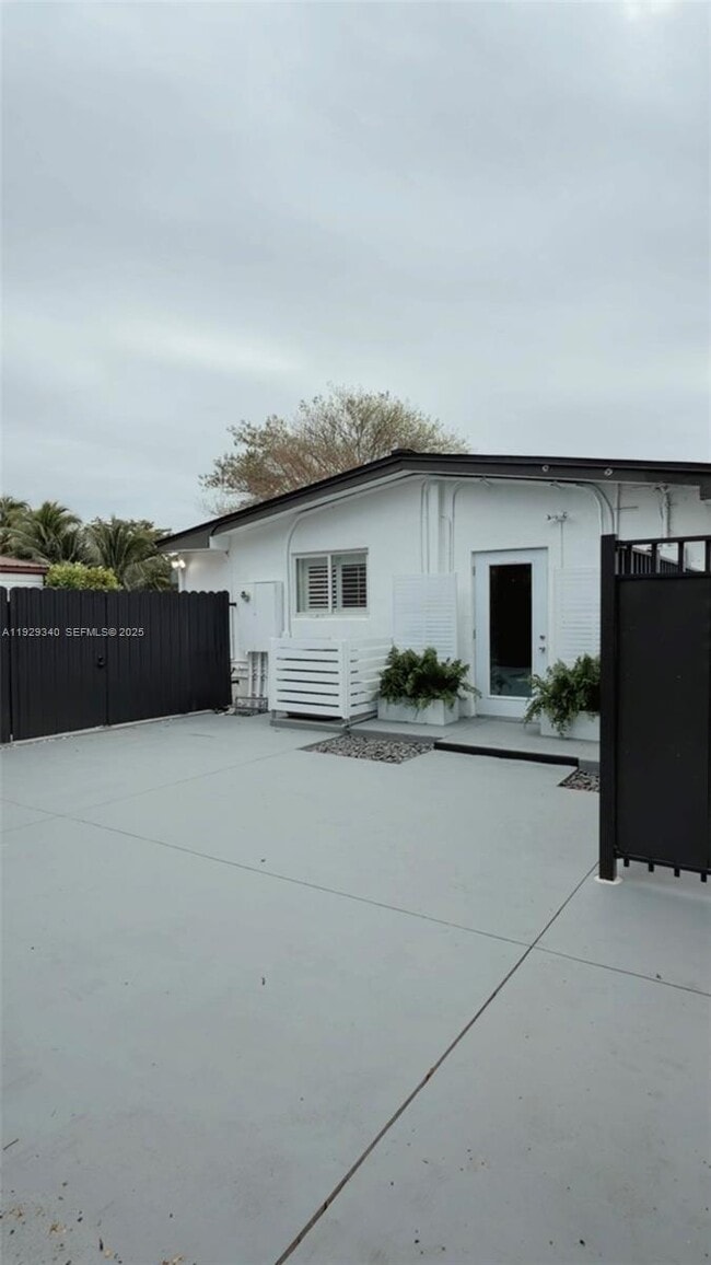 property at 10245 SW 125th Ave