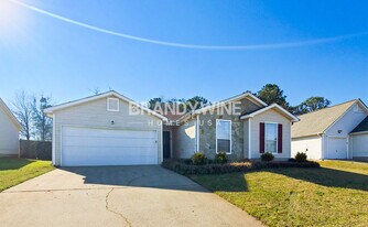 369 Autumn Lake Dr in Mcdonough, GA - Building Photo