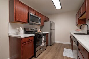 Artista in Santa Fe, NM - Building Photo