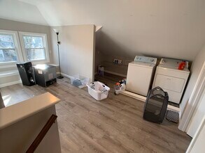 39 Long Ave, Unit 2 in Boston, MA - Building Photo - Building Photo