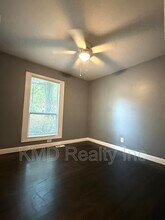 3900 Crestridge Dr in Charlotte, NC - Building Photo - Building Photo