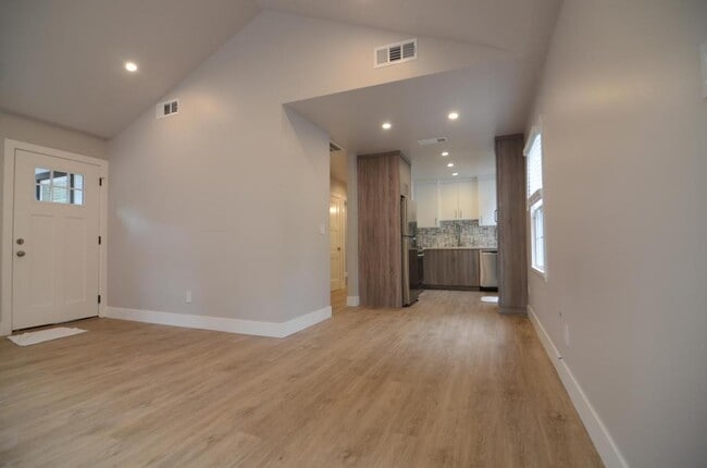 property at 1109 Pine St