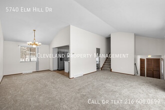 5740 Elm Hill Dr in Solon, OH - Building Photo - Building Photo