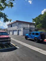 1008 Willow Tree Dr in Las Vegas, NV - Building Photo