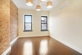 1109 Fulton St, Unit 3B in Brooklyn, NY - Building Photo - Building Photo