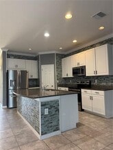 7103 Grand Elm Dr in Riverview, FL - Building Photo - Building Photo