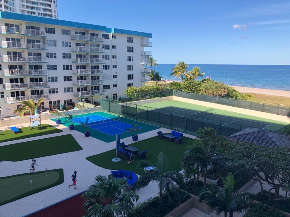 1800 S Ocean Blvd, Unit 403 in Pompano Beach, FL - Building Photo