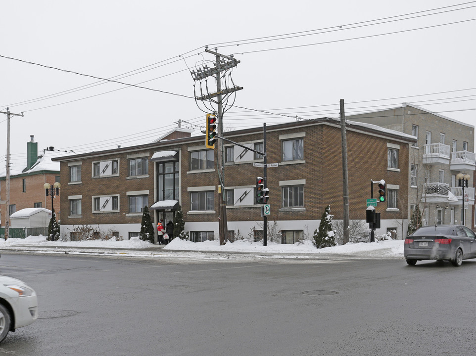 3865 E Rachel E in Montréal, QC - Building Photo