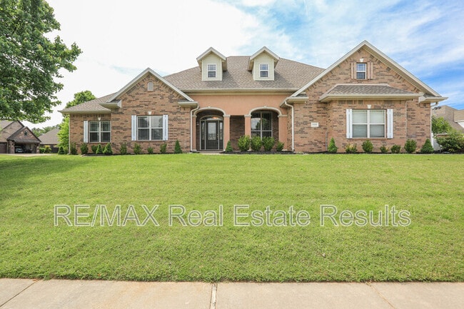 property at 5602 S Bent Tree Dr