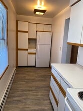 300 Washington St, Unit B in Findlay, OH - Building Photo - Building Photo