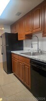 4441 W McNab Rd in Pompano Beach, FL - Building Photo