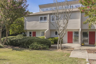 Hampton Harbor Townhomes in Greenville, SC - Building Photo - Building Photo