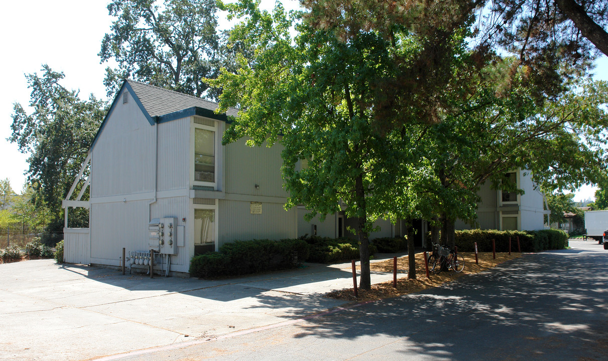 1700 Mission Blvd in Santa Rosa, CA - Building Photo