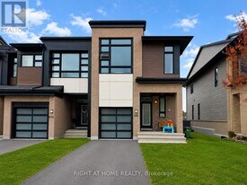 616 Rowers Way in Ottawa, ON - Building Photo