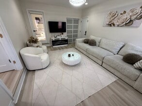 23838 Barfield St in Farmington Hills, MI - Building Photo - Building Photo