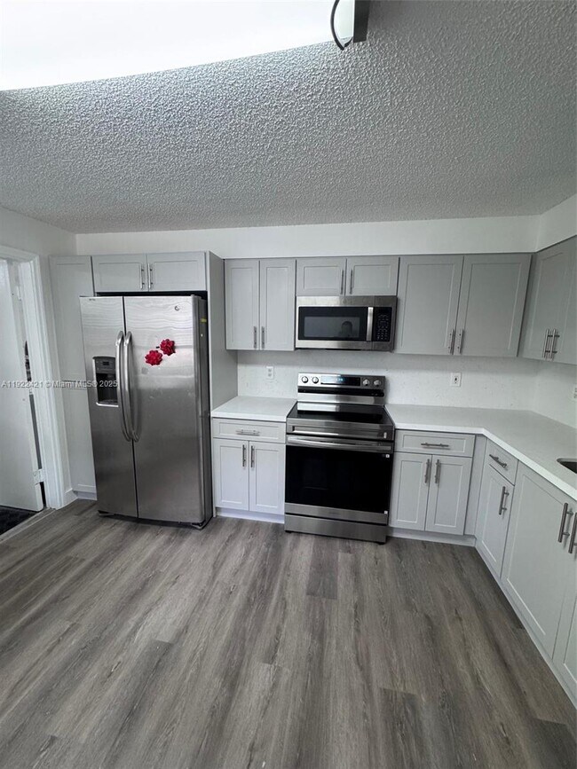 property at 1140 Sorrento Dr