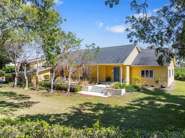 property at 586 Yucca Rd