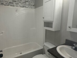 3533 Sally Mae Terrace in Lansing, MI - Building Photo - Building Photo