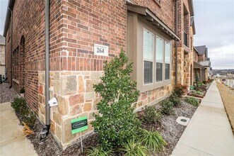 264 Spring Hill Rd in Flower Mound, TX - Building Photo - Building Photo