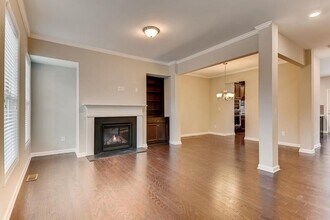 2481 Georgetown Ave in Atlanta, GA - Building Photo - Building Photo