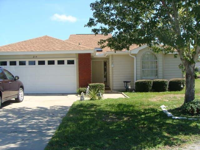 214 Cypress Dr in Kingsland, GA - Building Photo