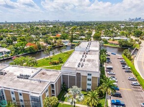 3000 NE 16th Ave in Oakland Park, FL - Building Photo - Building Photo