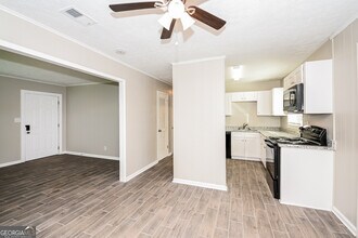 1200 Willow Ct NW in Kennesaw, GA - Building Photo - Building Photo